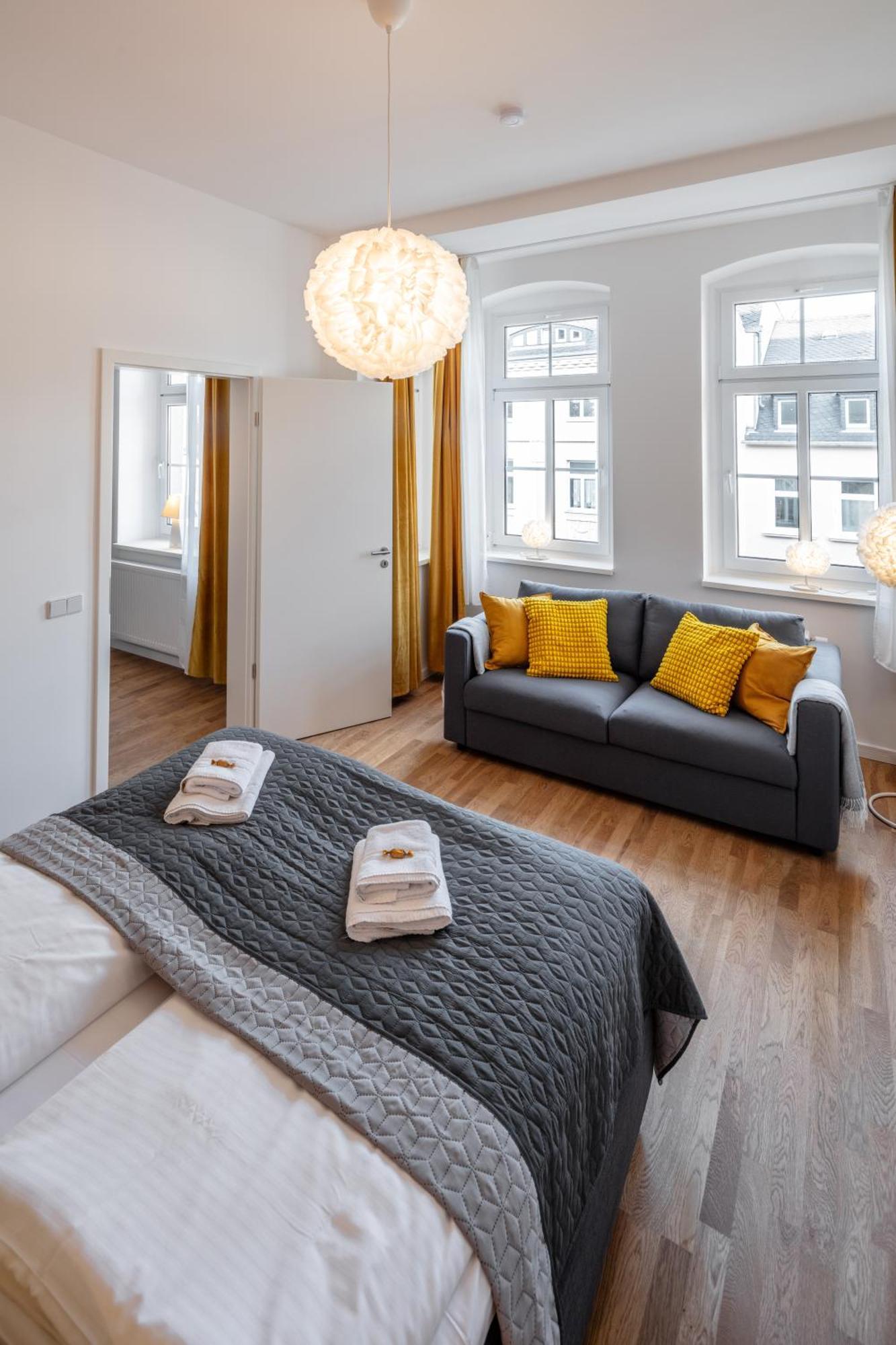 Goethe Palais Anna Amalia L 1-8p L Lift L Parkplatz *